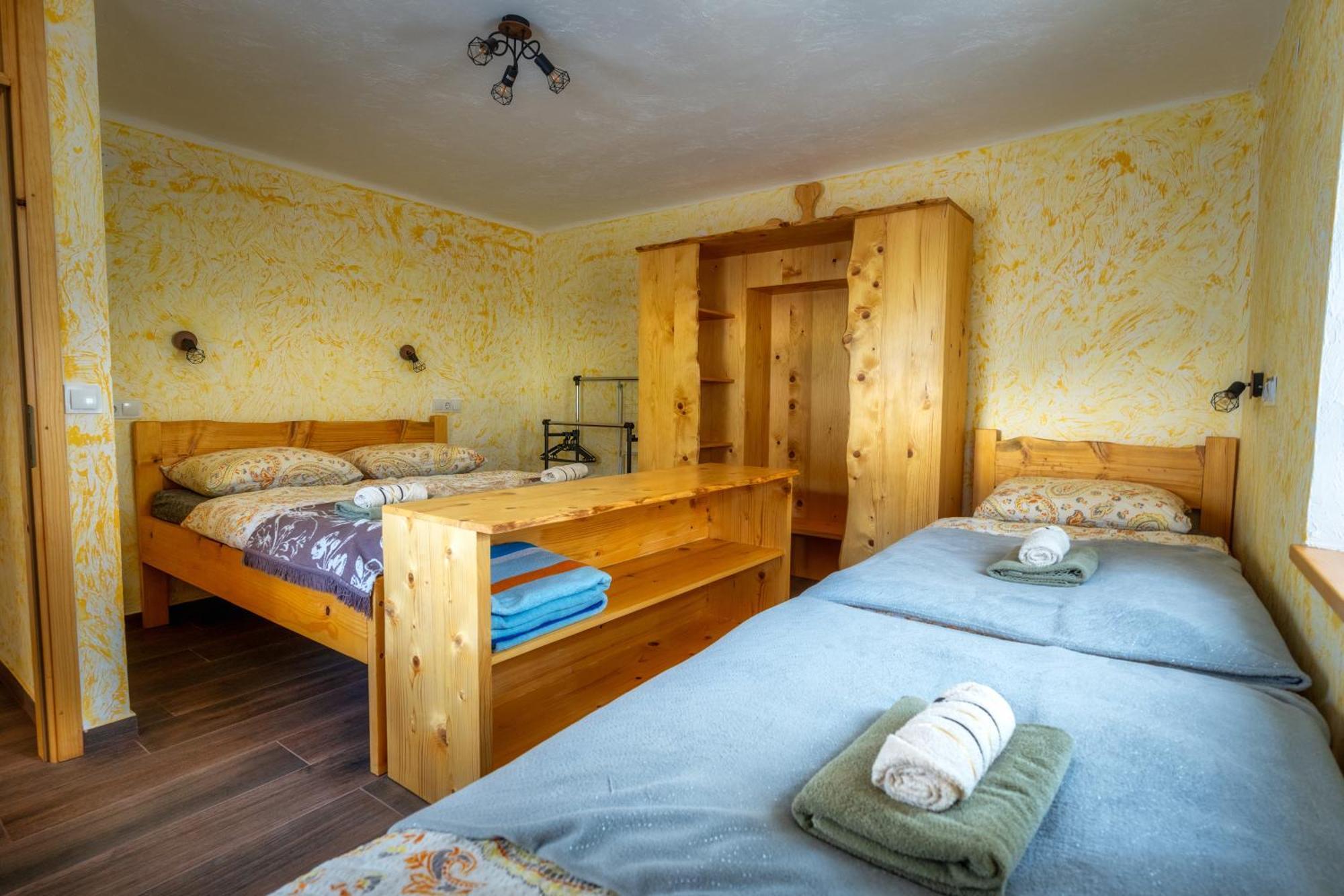 Stara Soncna Hisa Appartement Radovljica Buitenkant foto