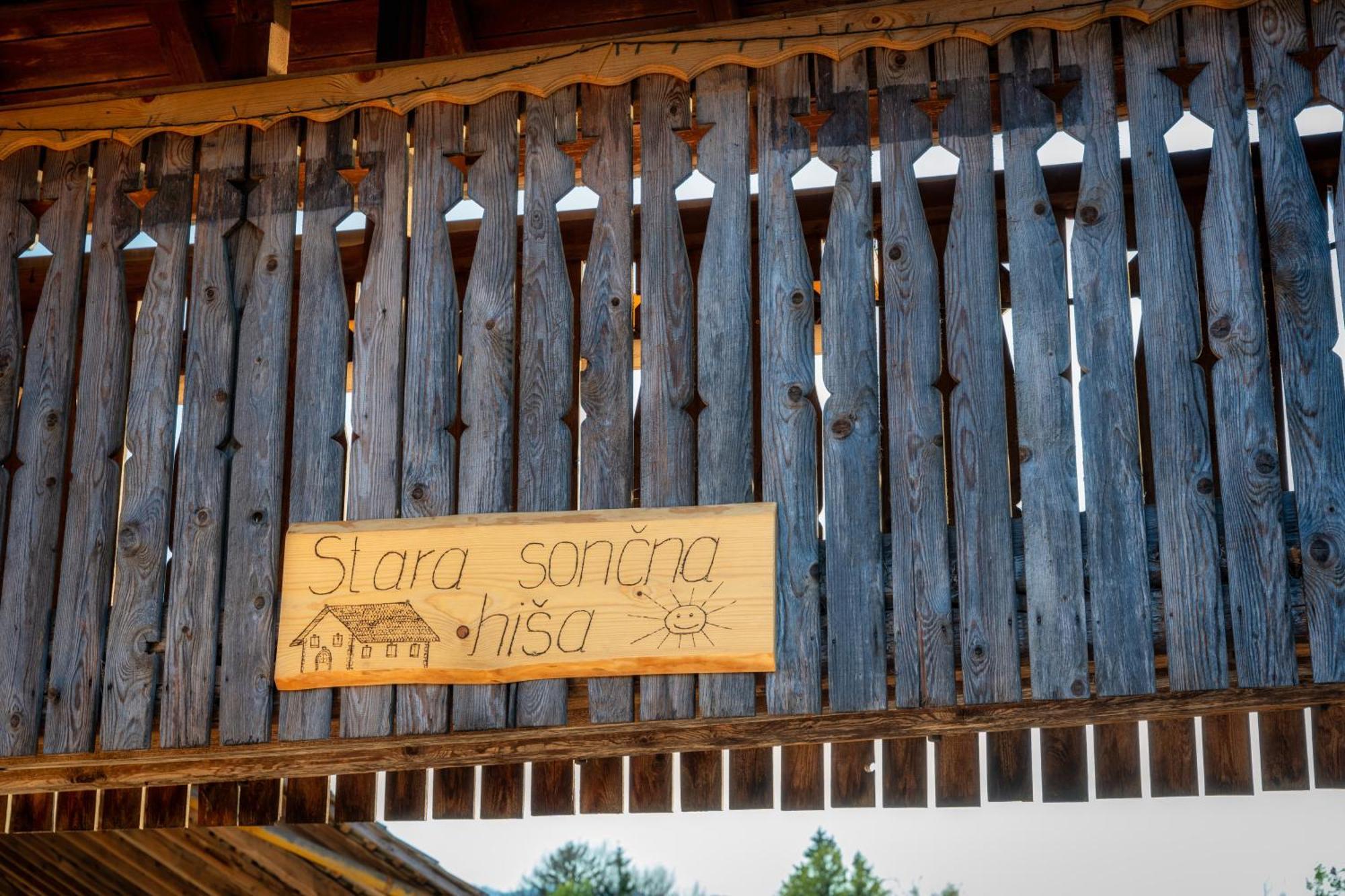 Stara Soncna Hisa Appartement Radovljica Buitenkant foto